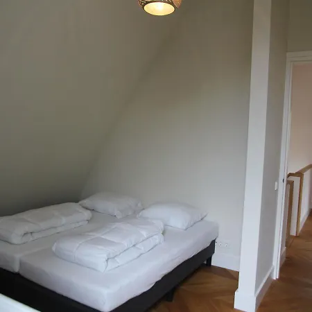 Villa Luxurious In Near The Sea